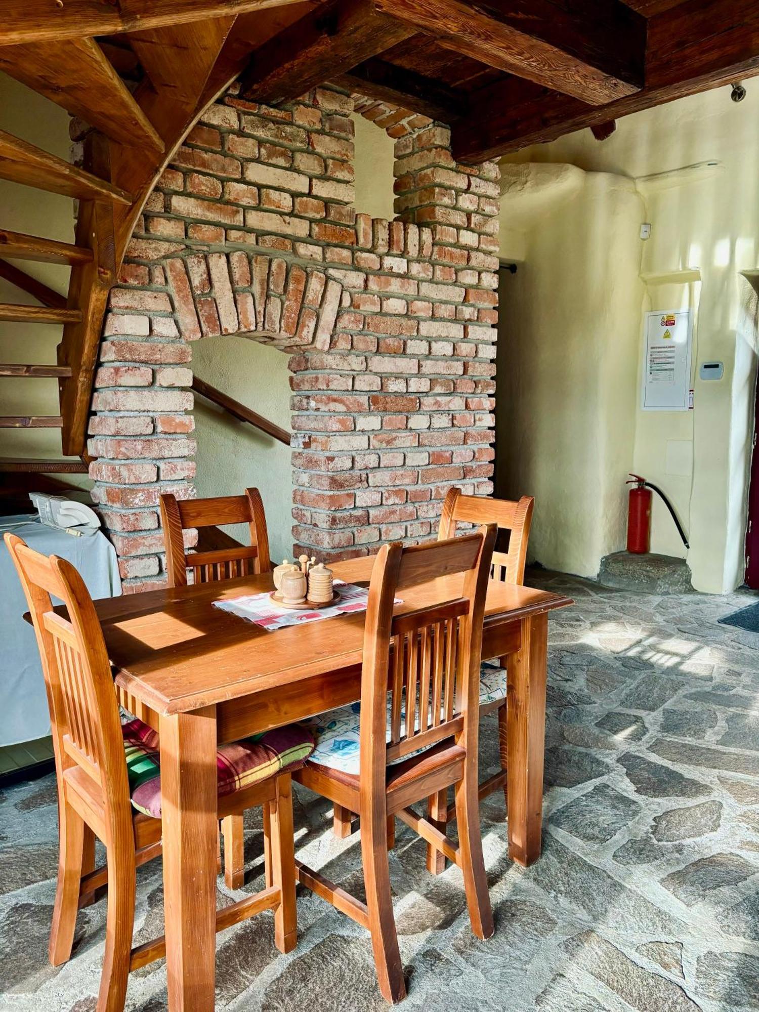 Apartmany Penzion Katerina Nadejkov ภายนอก รูปภาพ